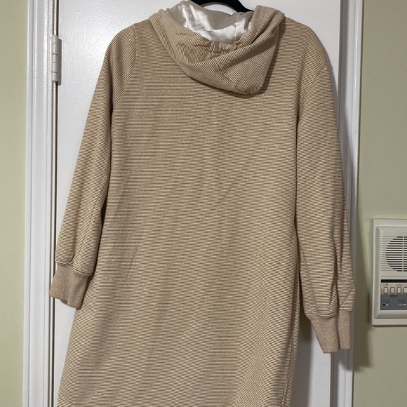 Full length satin lined hooded sweatshirt . - Picture 6 of 7